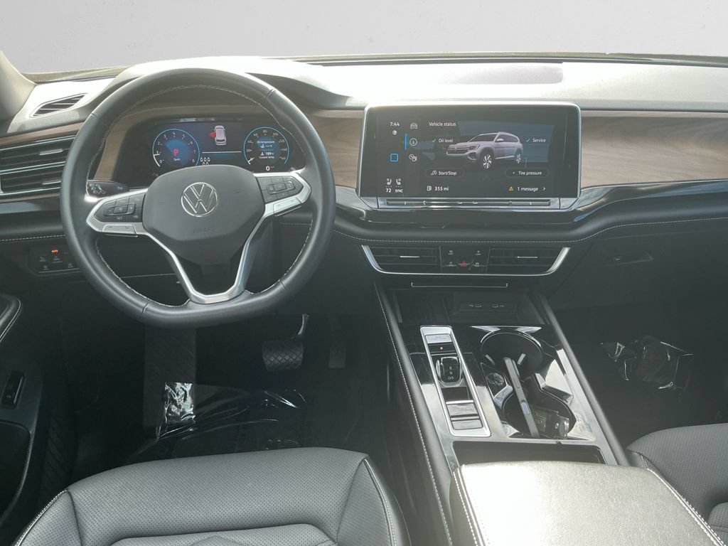 Used 2025 Volkswagen Atlas SE AWD/4WD image 10