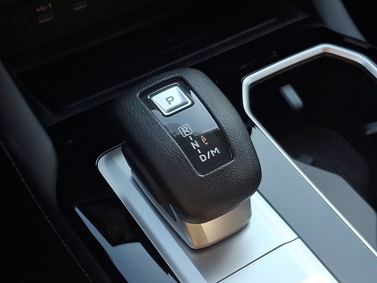 New 2026 Mitsubishi Outlander ES AWD/4WD image 13