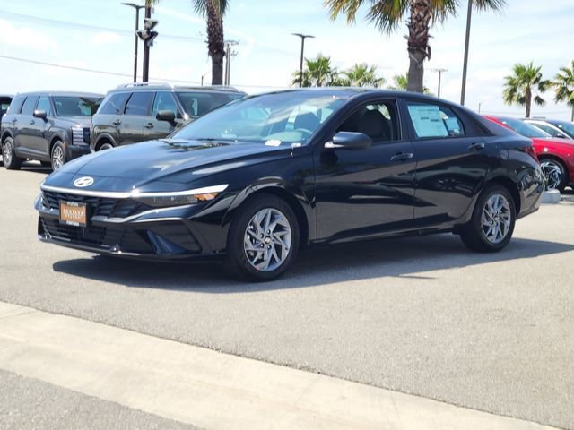 New 2026 Hyundai Elantra Blue image 2