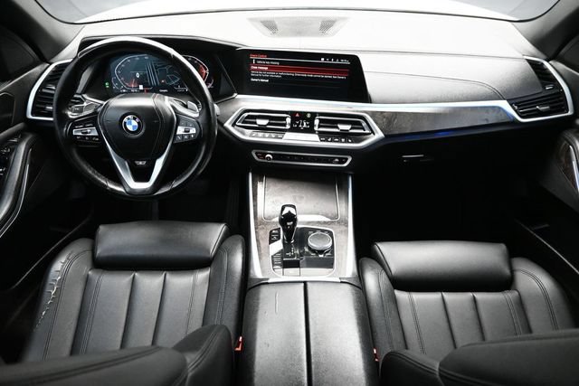 Used 2022 BMW X5 xDrive40i AWD/4WD image 16