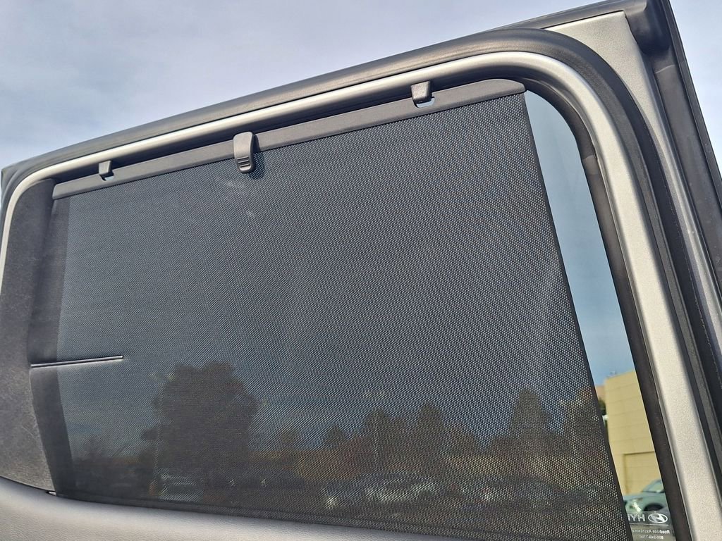 Used 2021 Hyundai Palisade Calligraphy image 15