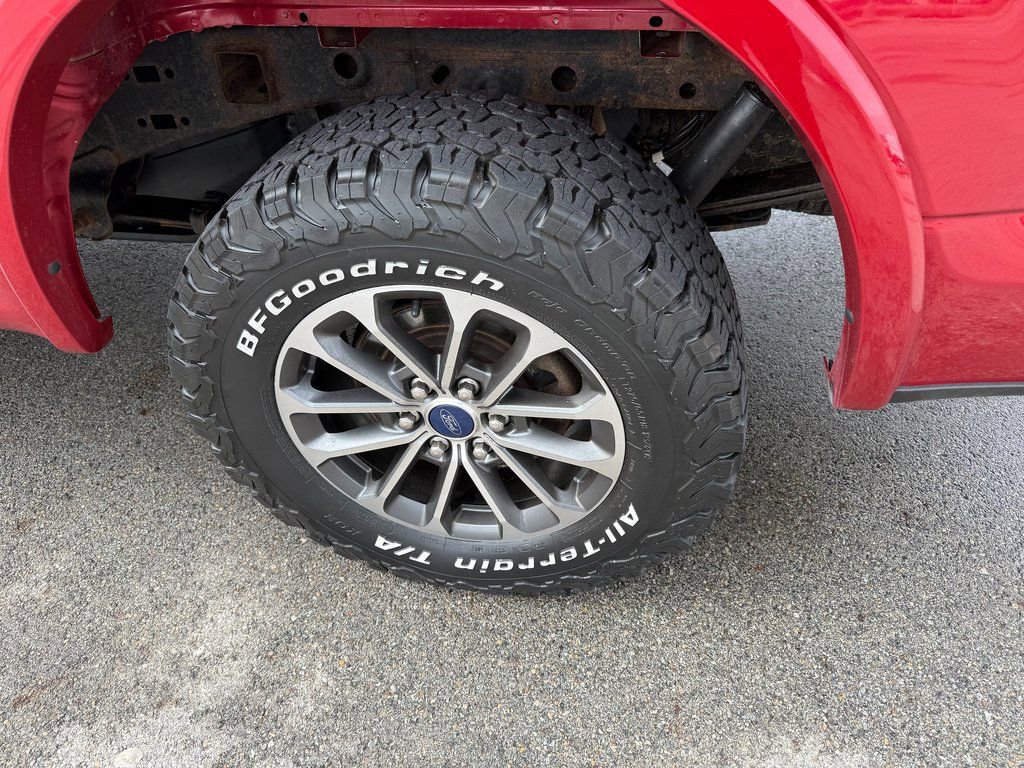 Used 2020 Ford F150 XLT w/ Equipment Group 302A Luxury AWD/4WD image 9