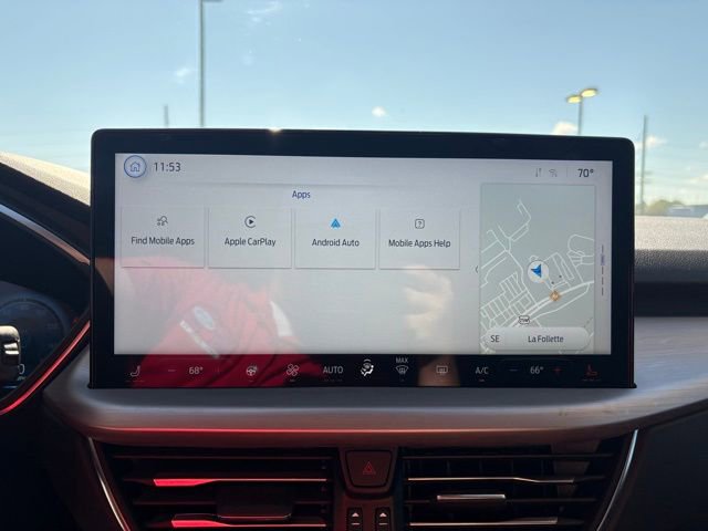 Used 2024 Ford Escape Platinum image 18