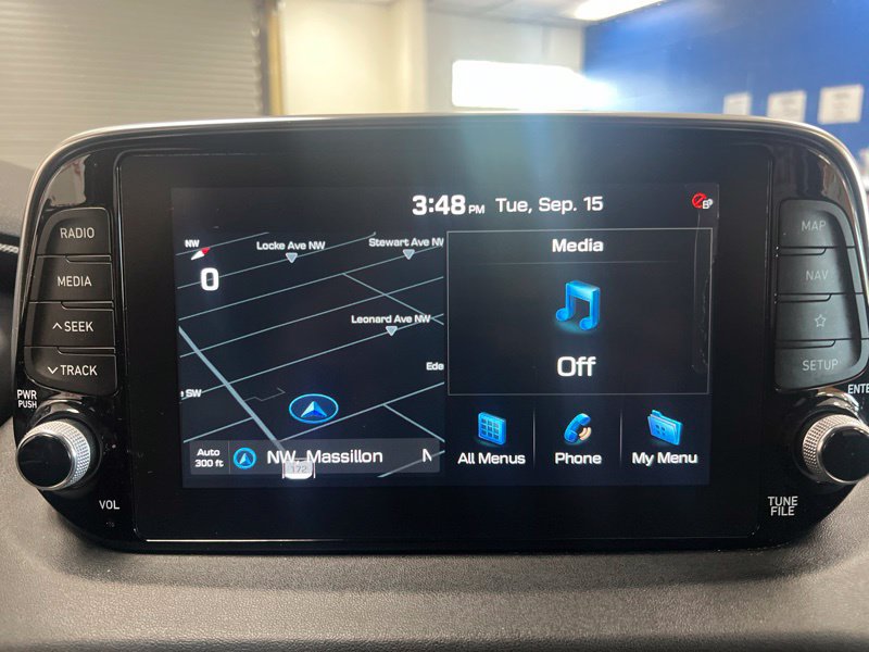 Used 2019 Hyundai Santa Fe AWD image 25