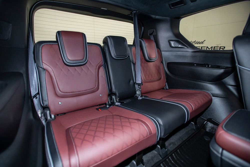 Used 2025 INFINITI QX80 Autograph w/ Autograph Exterior Package AWD/4WD image 21