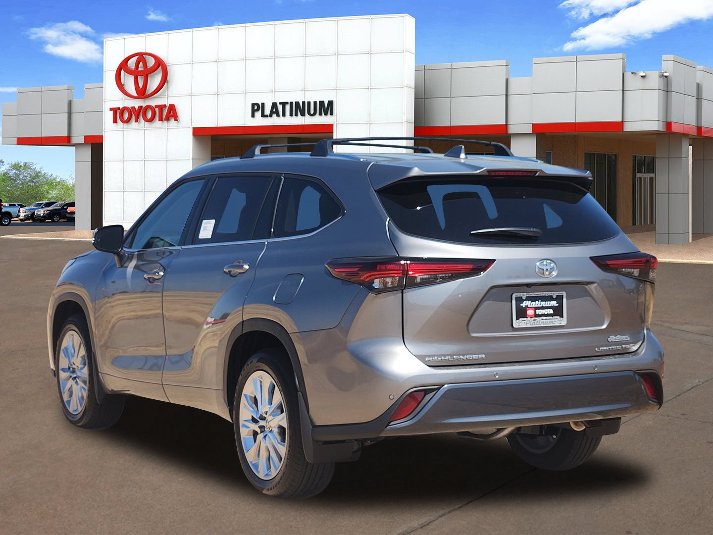 New 2026 Toyota Highlander Limited AWD/4WD image 5