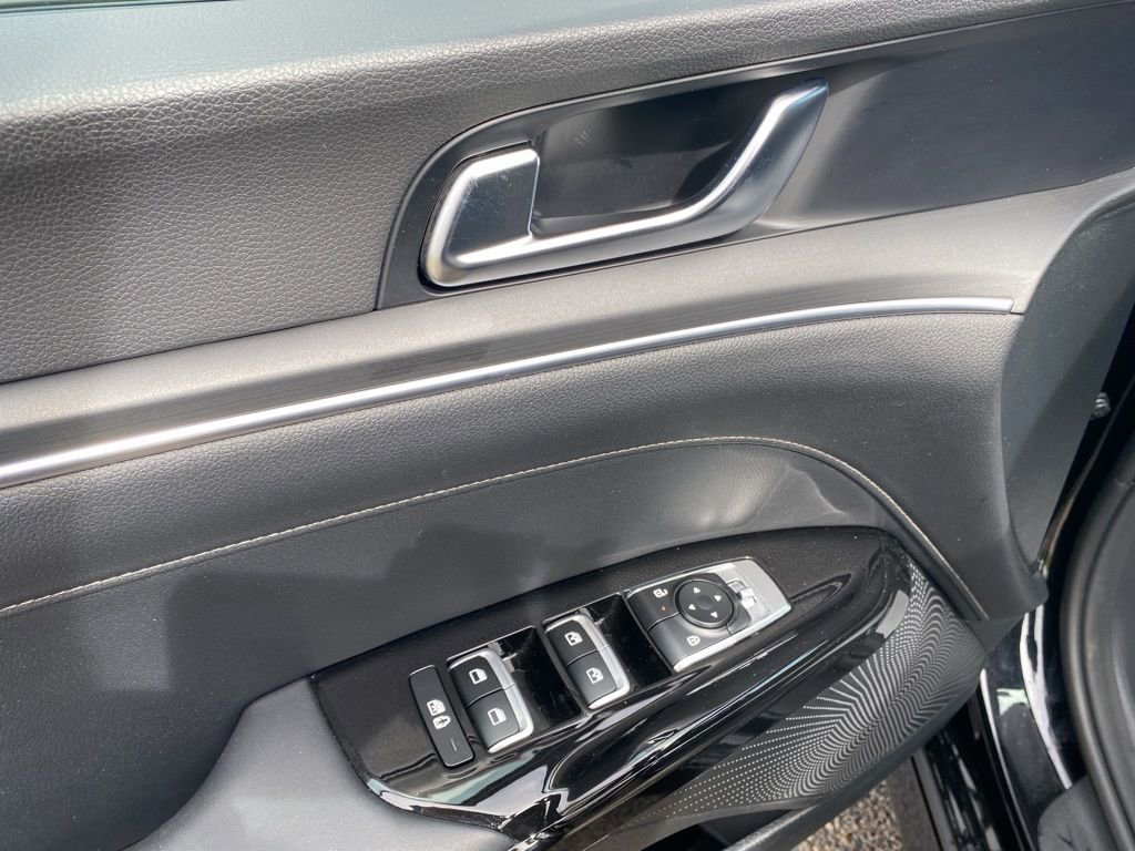 Certified 2025 Kia K5 GT-Line image 19