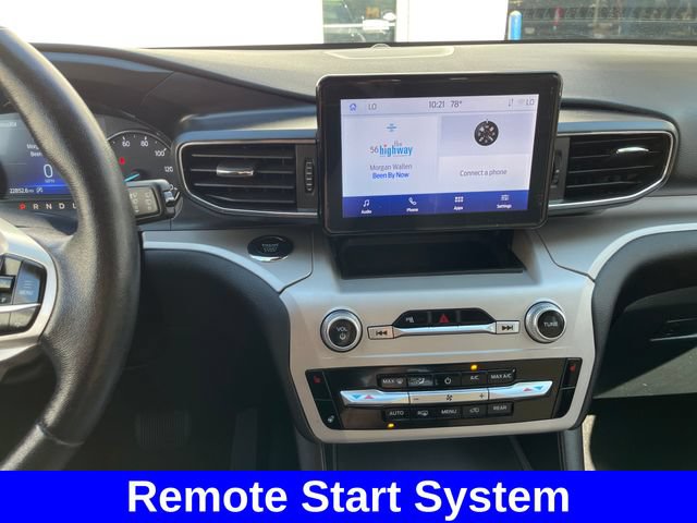 Used 2024 Ford Explorer XLT w/ Equipment Group 202A AWD/4WD image 17