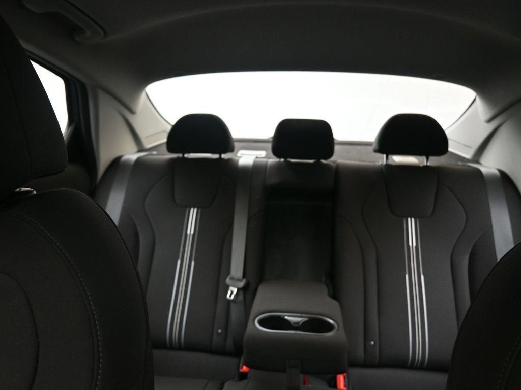 Certified 2024 Hyundai Elantra SEL w/ Convenience Package image 38