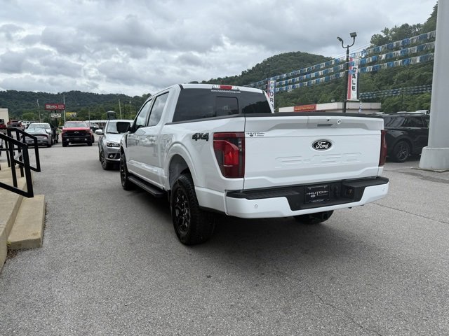 New 2025 Ford F150 XLT w/ Equipment Group 302A MID image 4