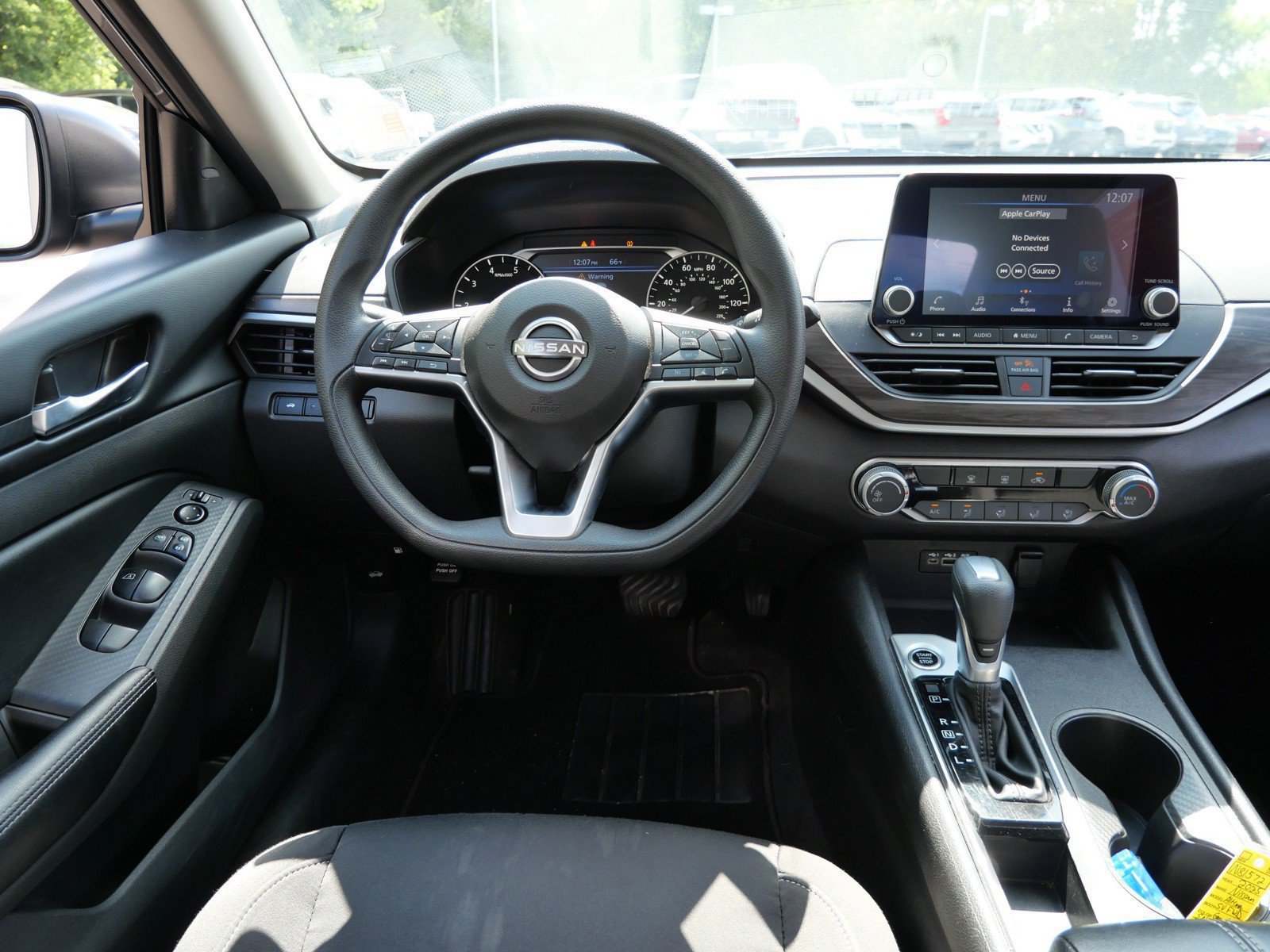 Certified 2025 Nissan Altima 2.5 SV FWD image 11
