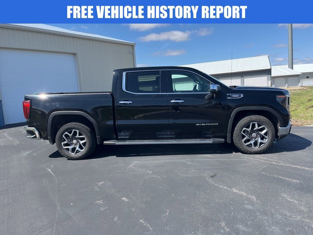 Used 2023 GMC Sierra 1500 SLT w/ SLT Premium Package image 3