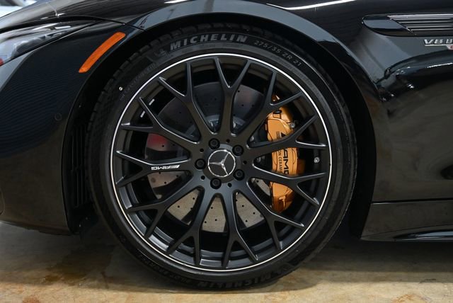 Used 2026 Mercedes-Benz SL 63 AMG S e Performance 4MATIC image 9