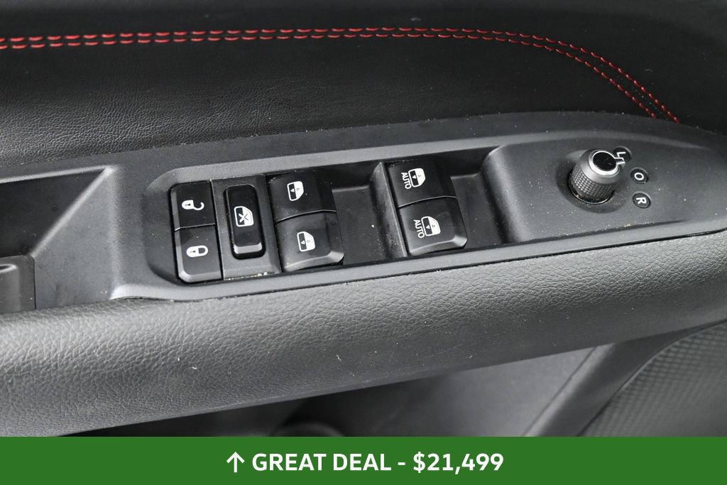 Used 2025 Jeep Compass Trailhawk AWD/4WD image 27