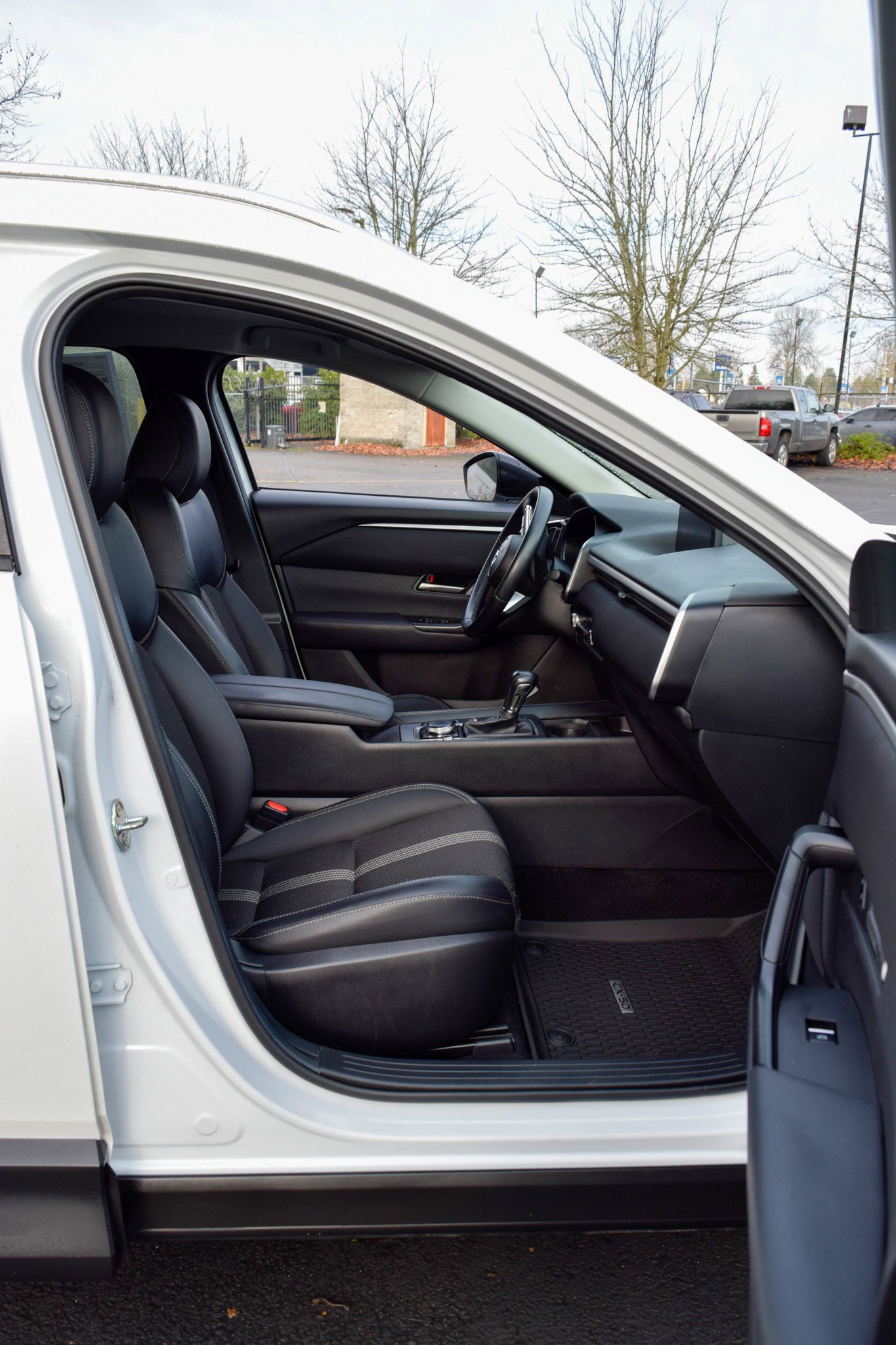 Used 2024 MAZDA CX-50 AWD 2.5 S w/ Preferred Package image 9