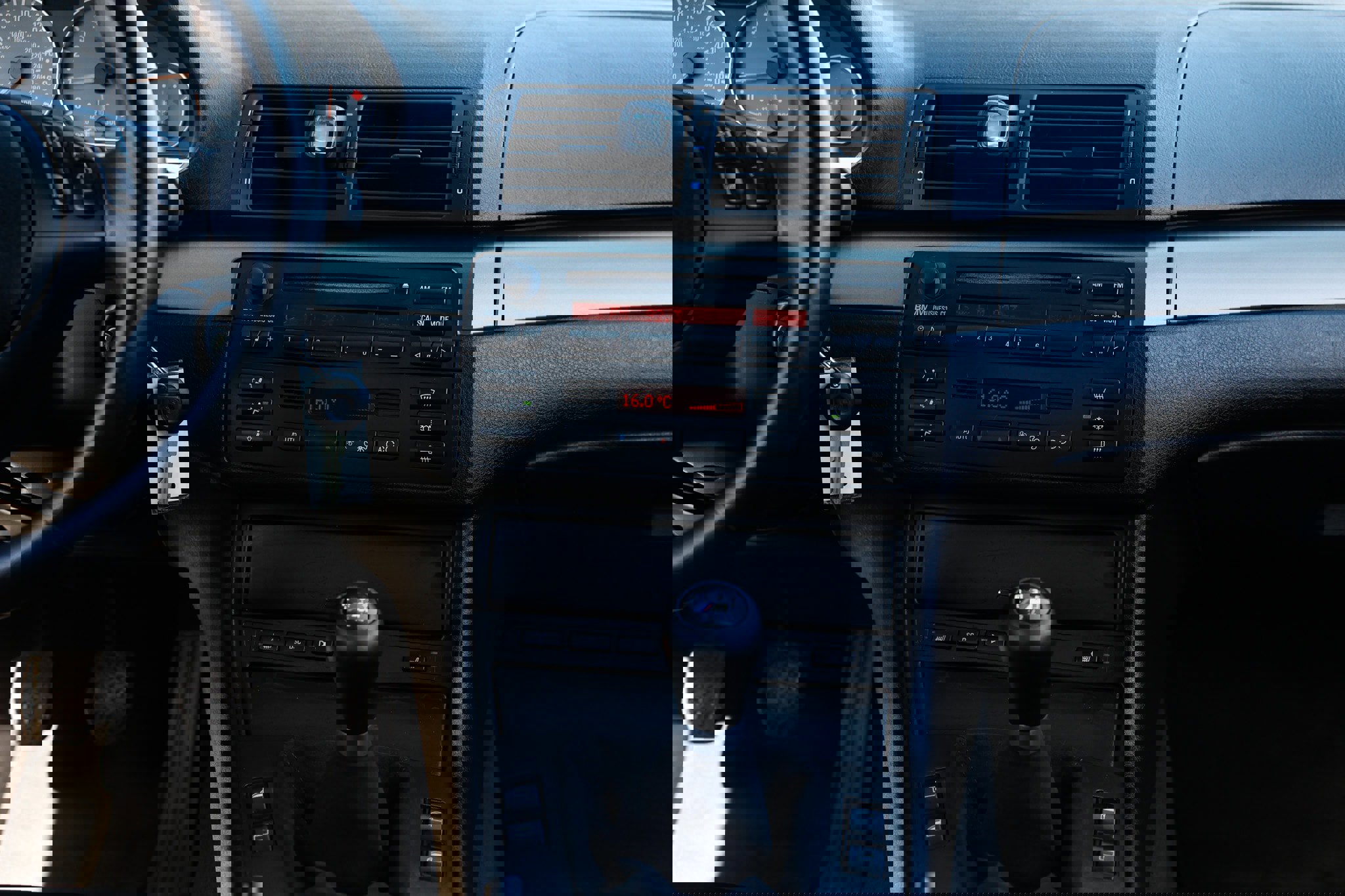 Used 2002 BMW M3 Coupe image 41