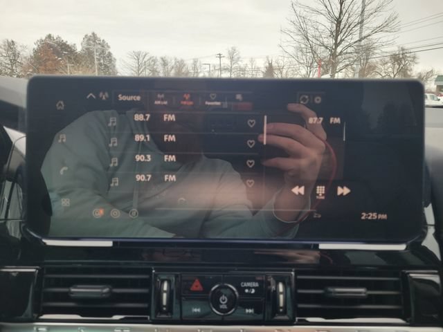 New 2026 Nissan Pathfinder Platinum AWD/4WD image 25