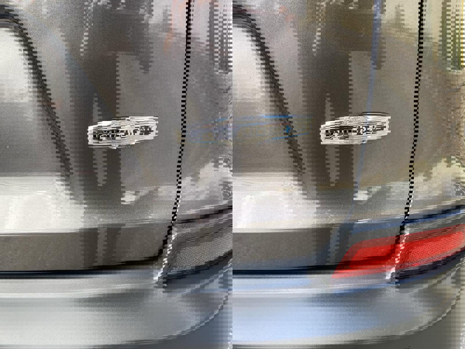 Used 2020 Jeep Cherokee Latitude Plus w/ Cold Weather Group image 17