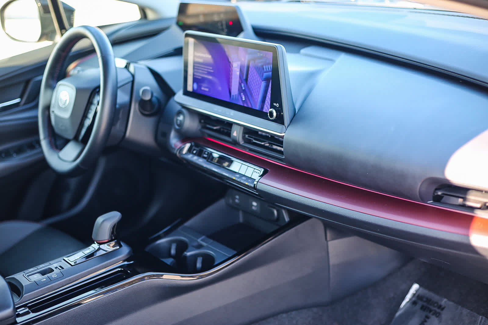 Used 2023 Toyota Prius Prime FWD image 12