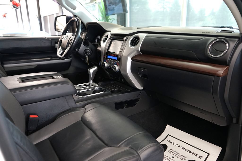 Used 2018 Toyota Tundra Limited w/ Limited Premium Package AWD/4WD image 44