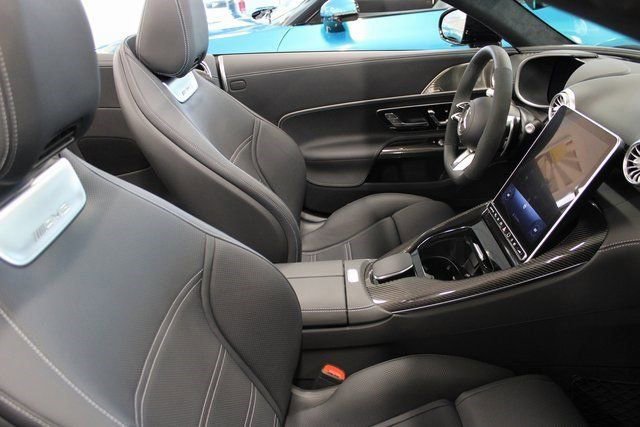 Used 2023 Mercedes-Benz SL 63 AMG 4MATIC image 5