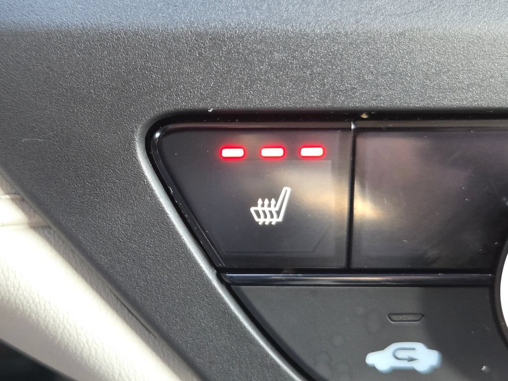 Certified 2024 Honda Accord EX image 6