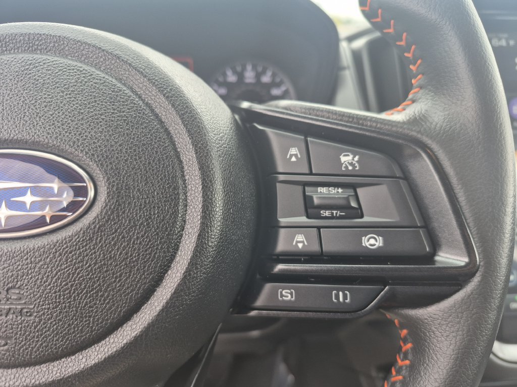 Used 2024 Subaru Crosstrek 2.5i Limited AWD/4WD image 21