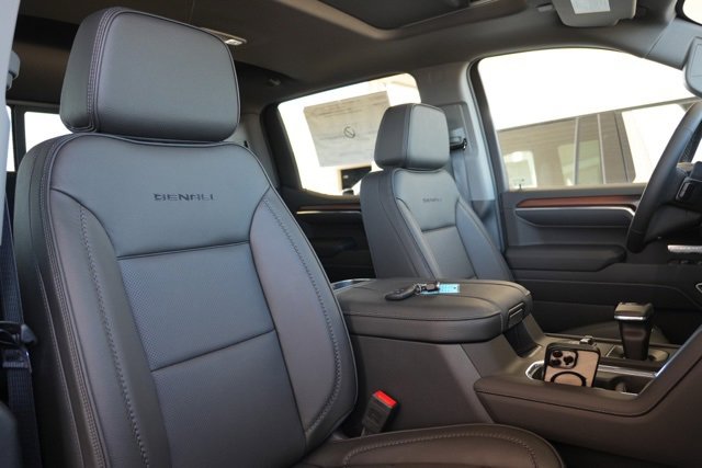 New 2025 GMC Sierra 1500 Denali w/ Technology Package image 17