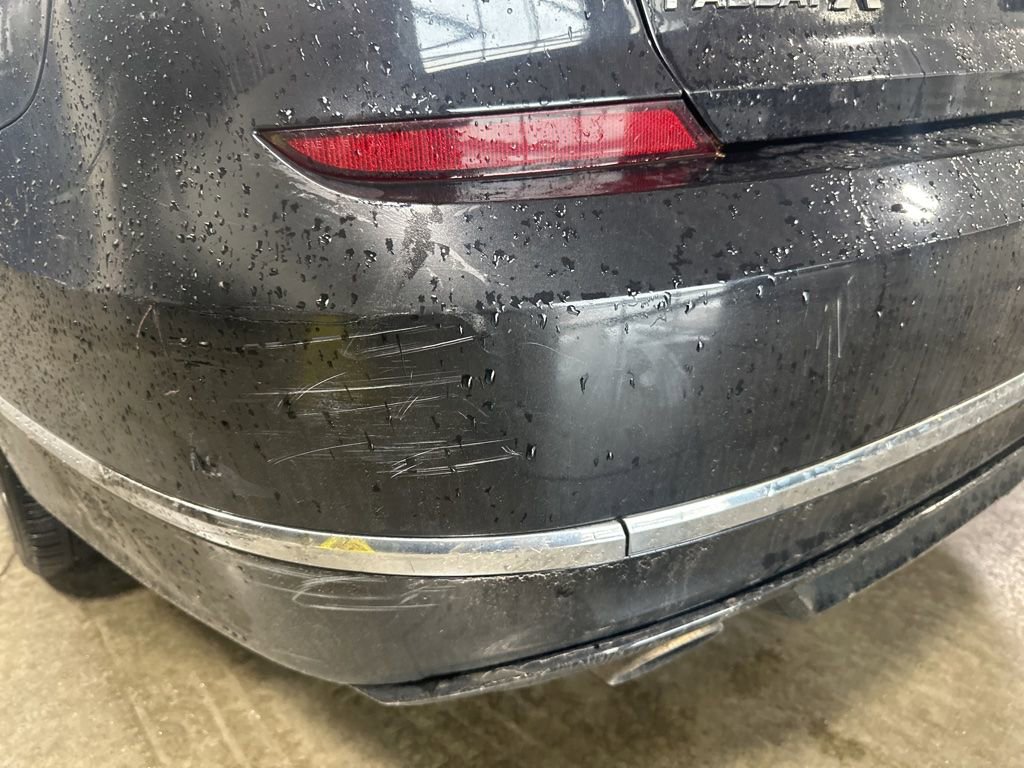 Used 2017 Volkswagen Passat 1.8T R-Line w/ R-Line Lighting Package image 13