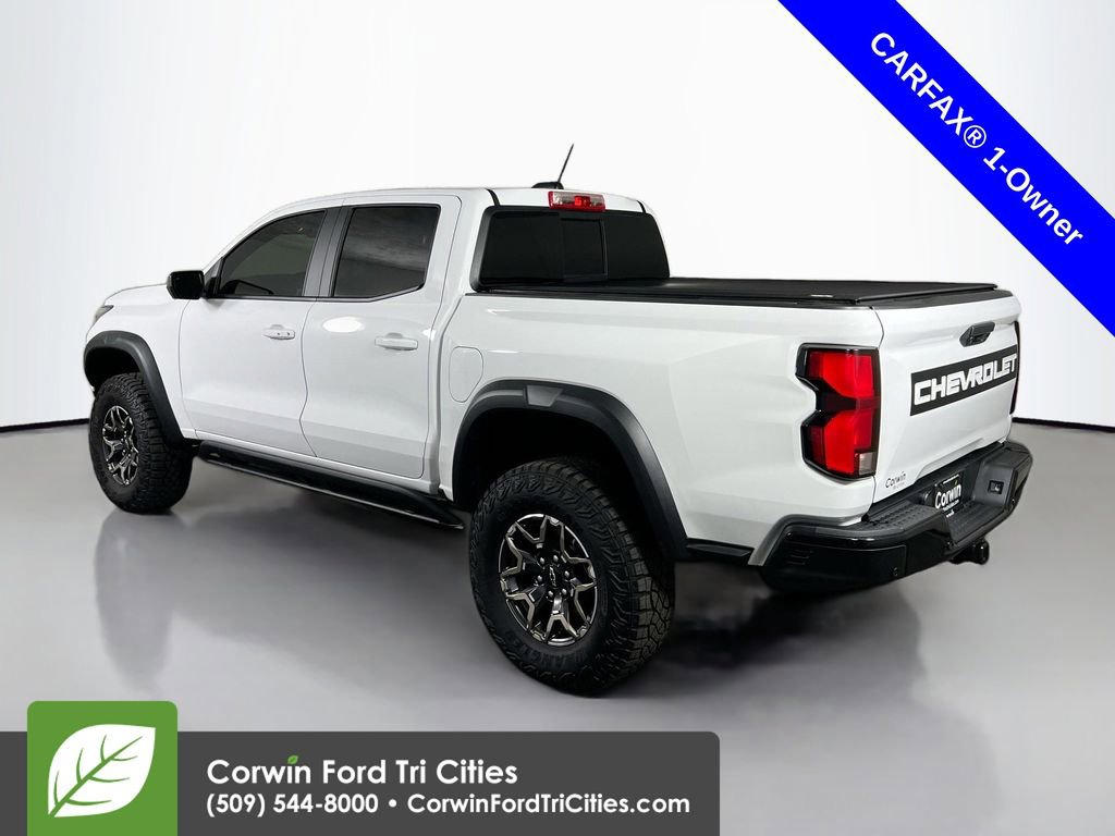 Used 2025 Chevrolet Colorado ZR2 w/ Technology Package AWD/4WD image 11