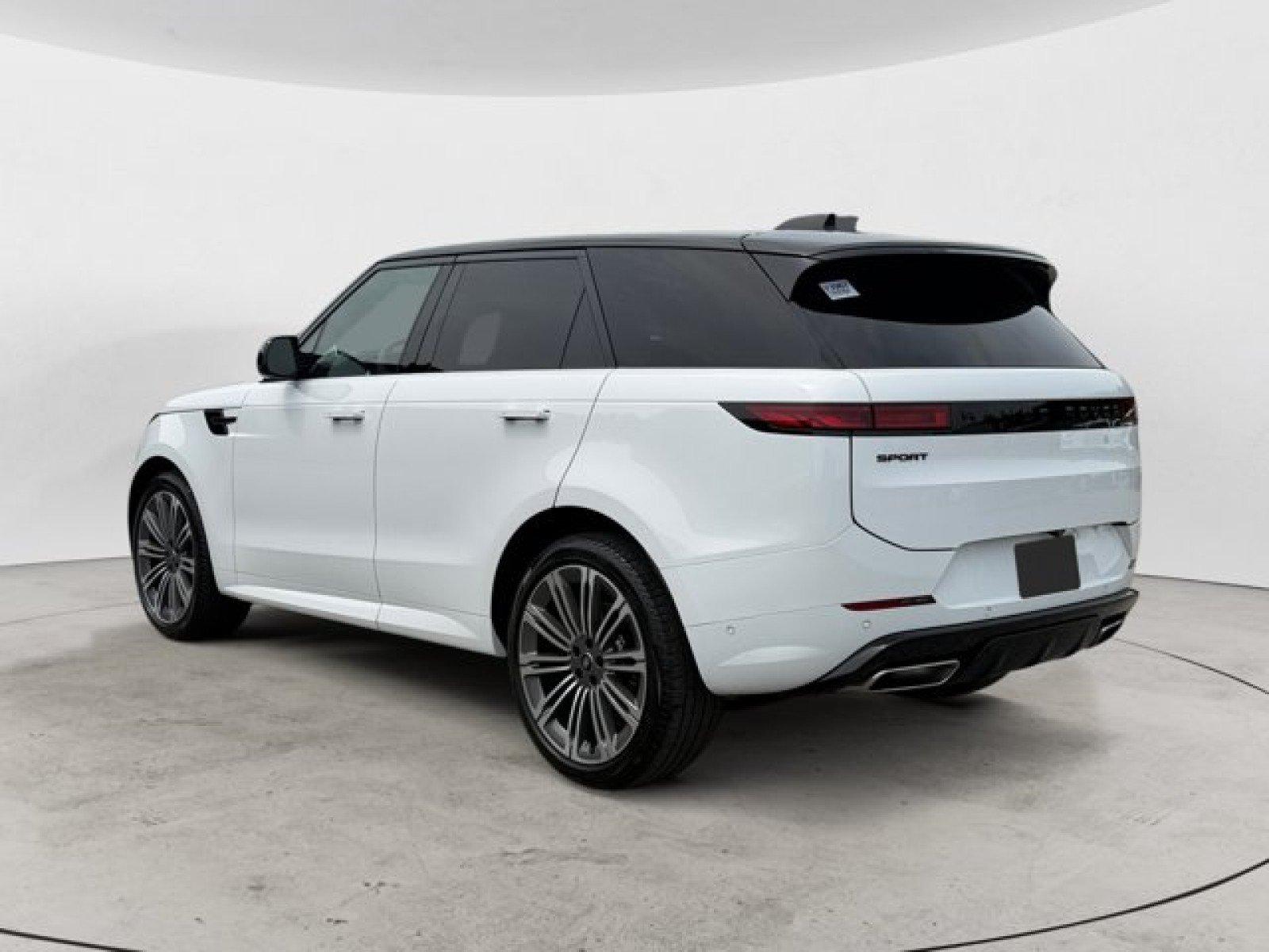 Certified 2024 Land Rover Range Rover Sport Dynamic SE AWD/4WD image 6