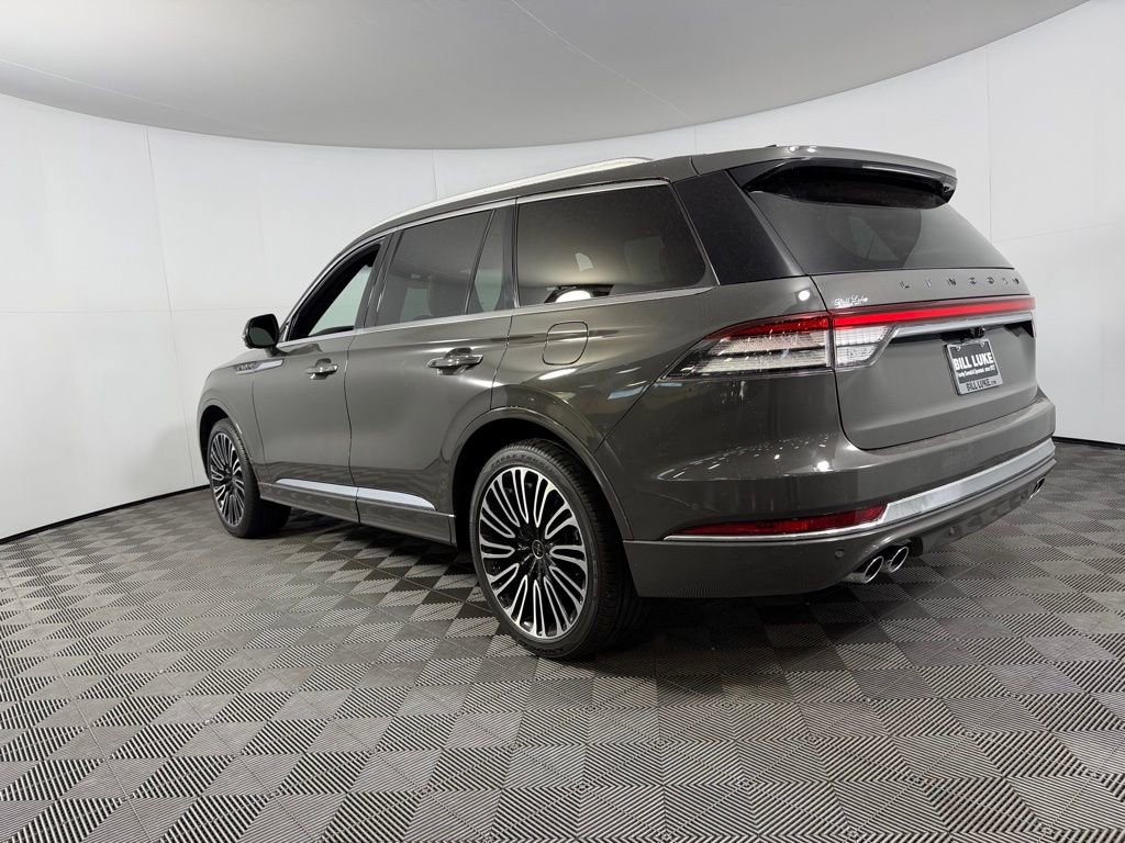 Used 2023 Lincoln Aviator Black Label image 8