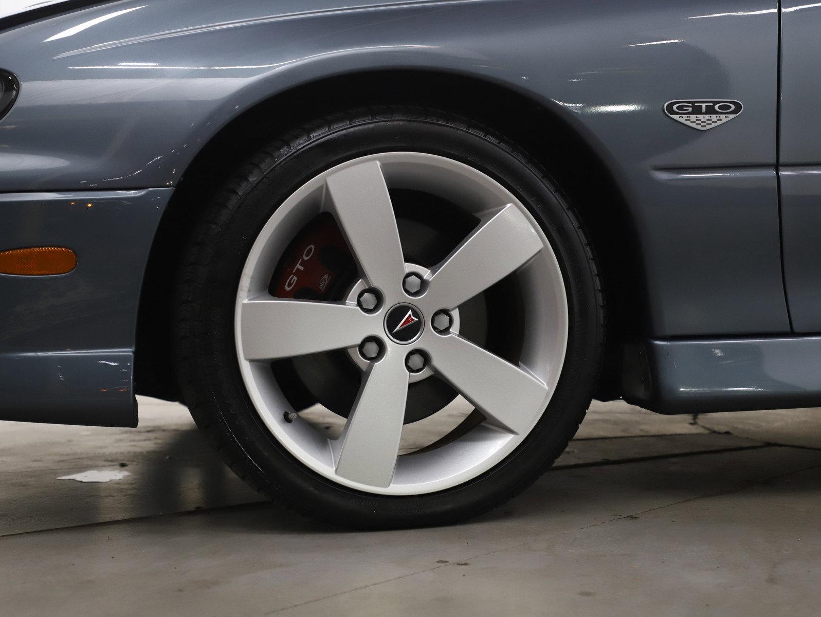 Used 2006 Pontiac GTO image 29