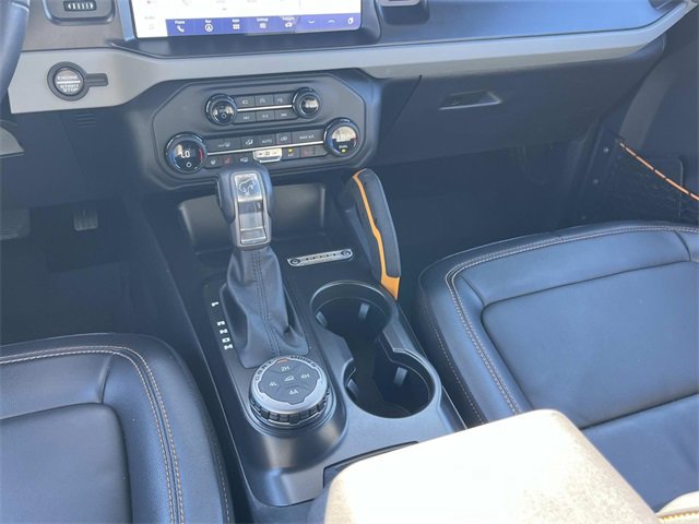 Used 2023 Ford Bronco Badlands image 16
