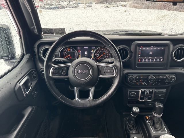 Used 2018 Jeep Wrangler Unlimited Sahara w/ Cold Weather Group image 22