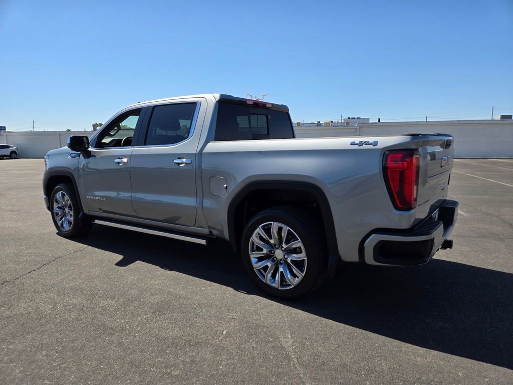 Used 2026 GMC Sierra 1500 Denali w/ Denali Reserve Package AWD/4WD image 4