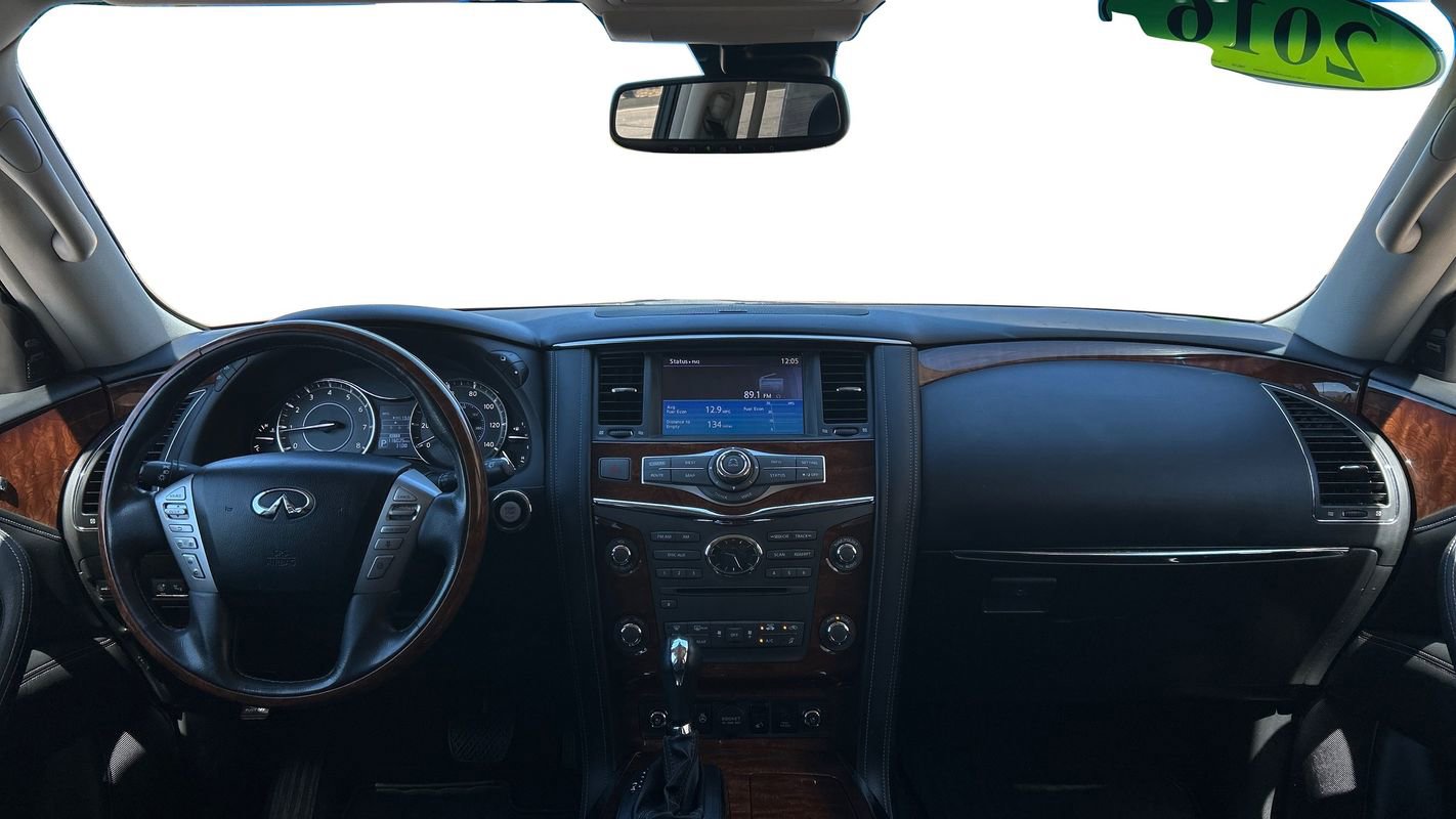 Used 2016 INFINITI QX80 4WD w/ Deluxe Technology Package image 29