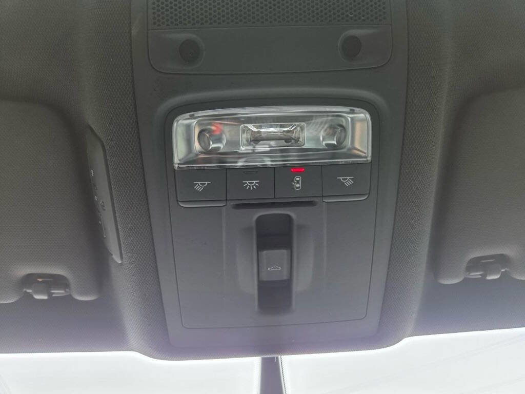 Used 2016 Audi S3 Premium Plus AWD/4WD image 22