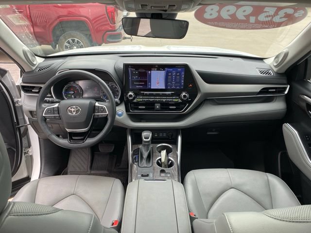 Certified 2022 Toyota Highlander Limited AWD/4WD image 14