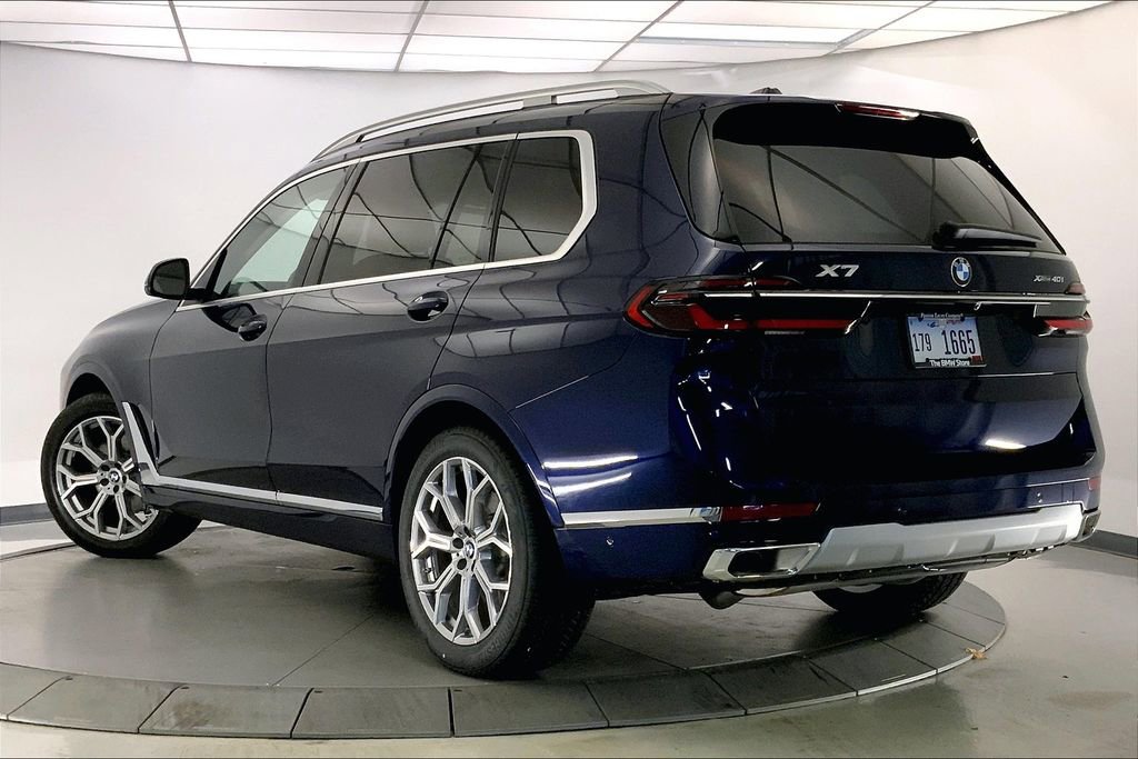 New 2026 BMW X7 xDrive40i image 2