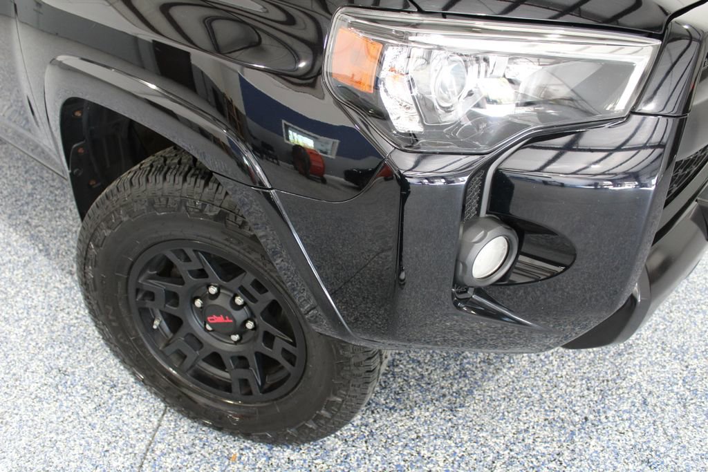 Used 2018 Toyota 4Runner TRD Pro image 2