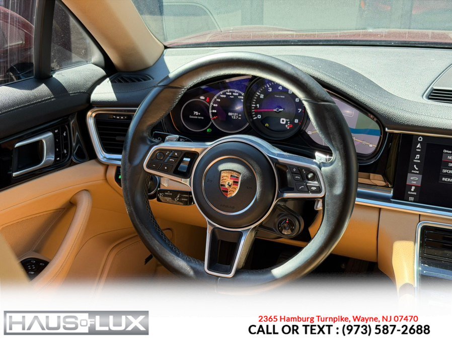 Used 2018 Porsche Panamera 4 w/ Premium Package Plus AWD/4WD image 30