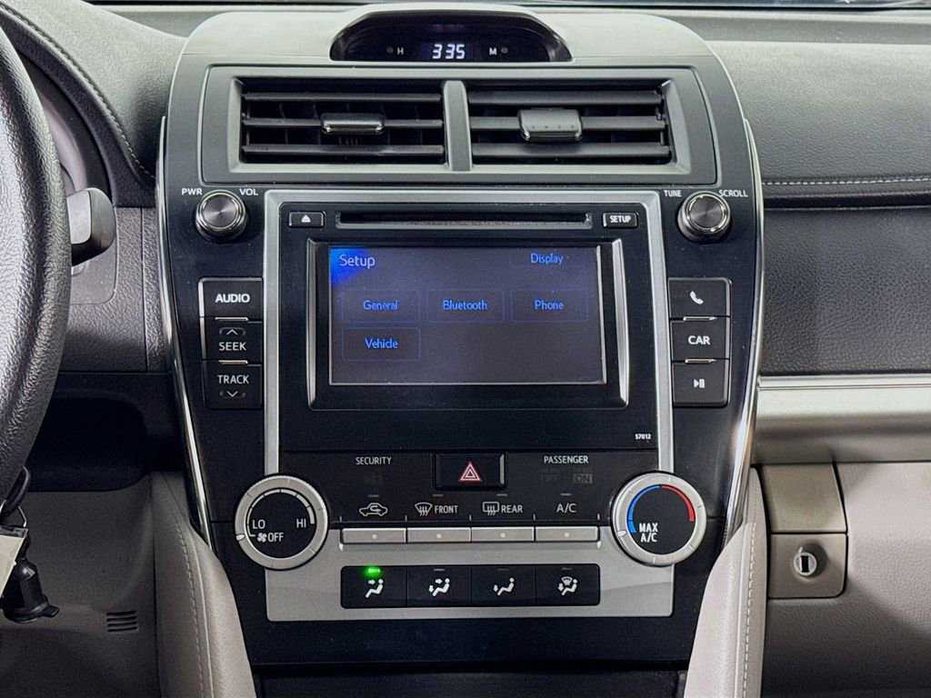 Used 2012 Toyota Camry LE FWD image 11
