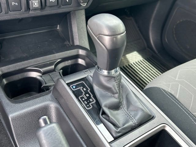 Used 2023 Toyota Tacoma TRD Off-Road w/ Technology Package AWD/4WD image 22