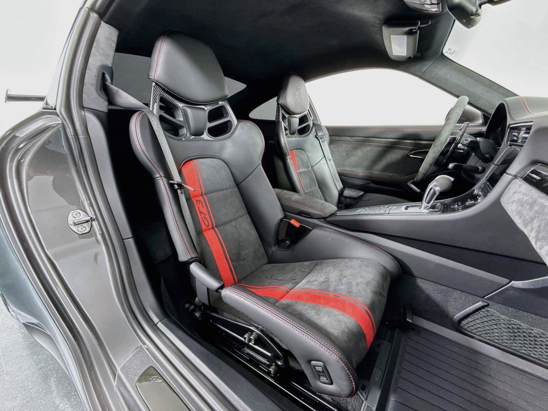 Used 2019 Porsche 911 GT3 RWD image 7