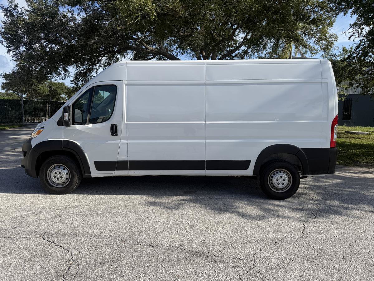 Used 2026 RAM ProMaster 2500 w/ Convenience Group FWD image 5