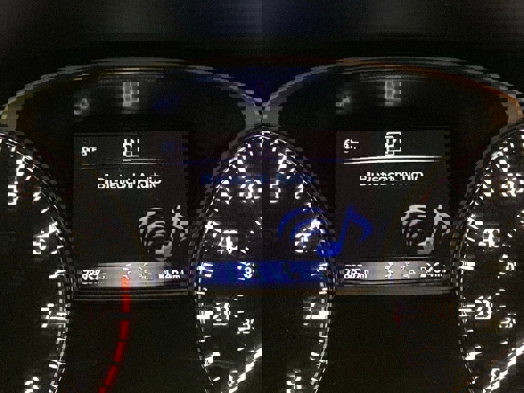 Used 2020 Nissan Pathfinder SV w/ Rock Creek Edition image 15