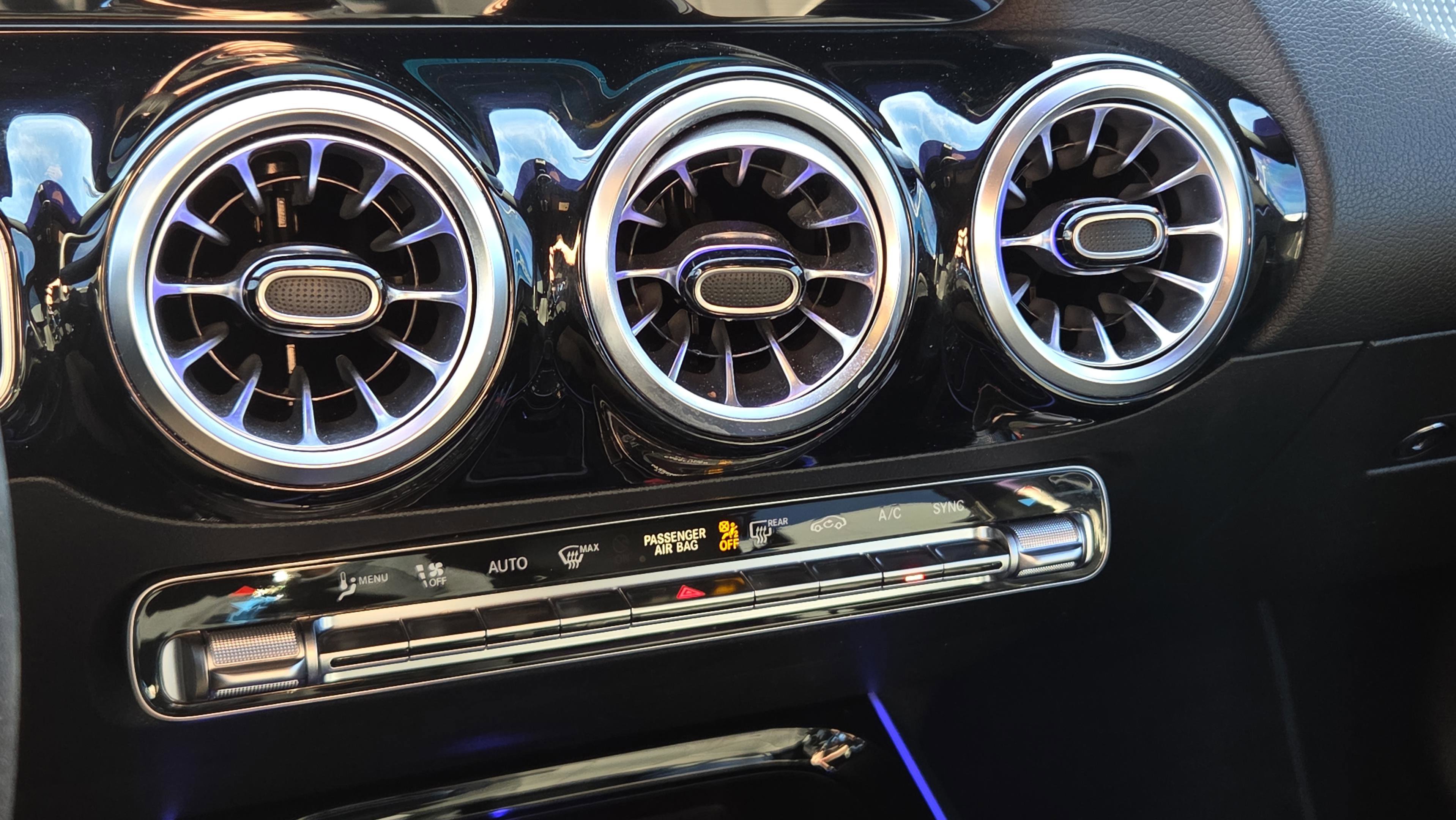 Used 2022 Mercedes-Benz GLA 250 image 25