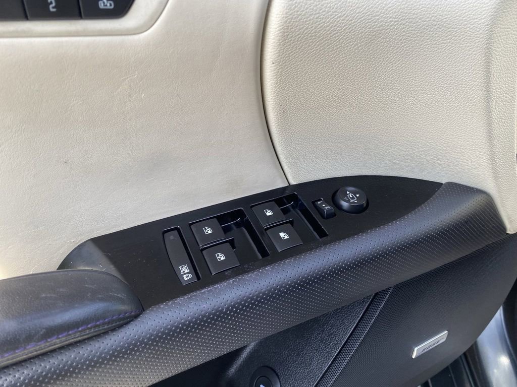 Used 2016 Cadillac XTS Platinum image 22