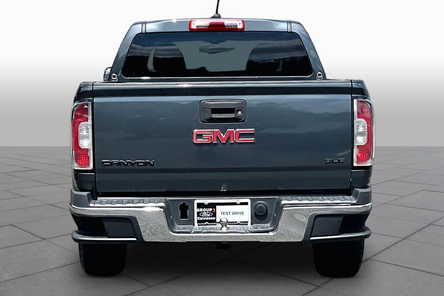 Used 2016 GMC Canyon SLE RWD image 5